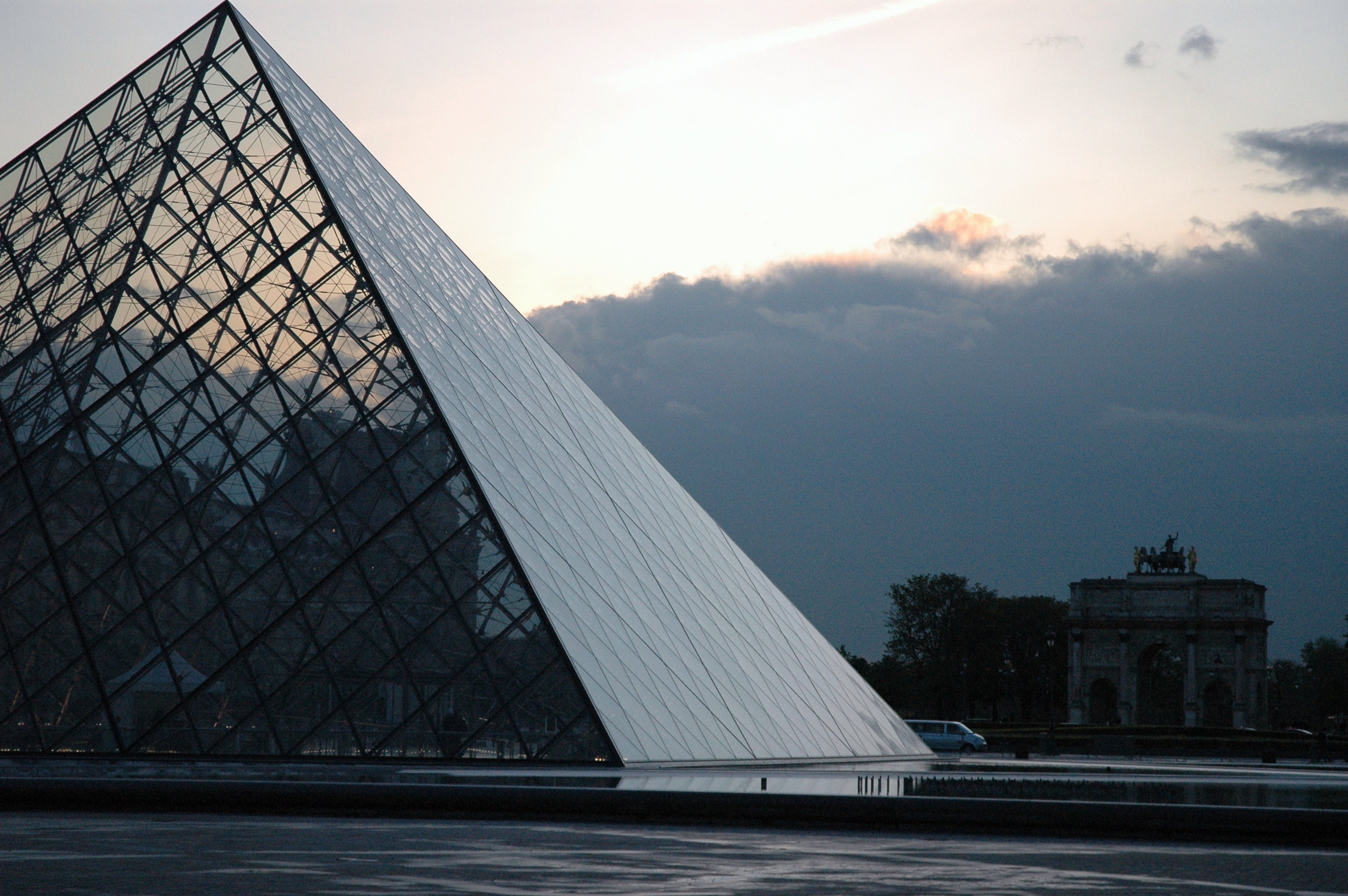 Louvre